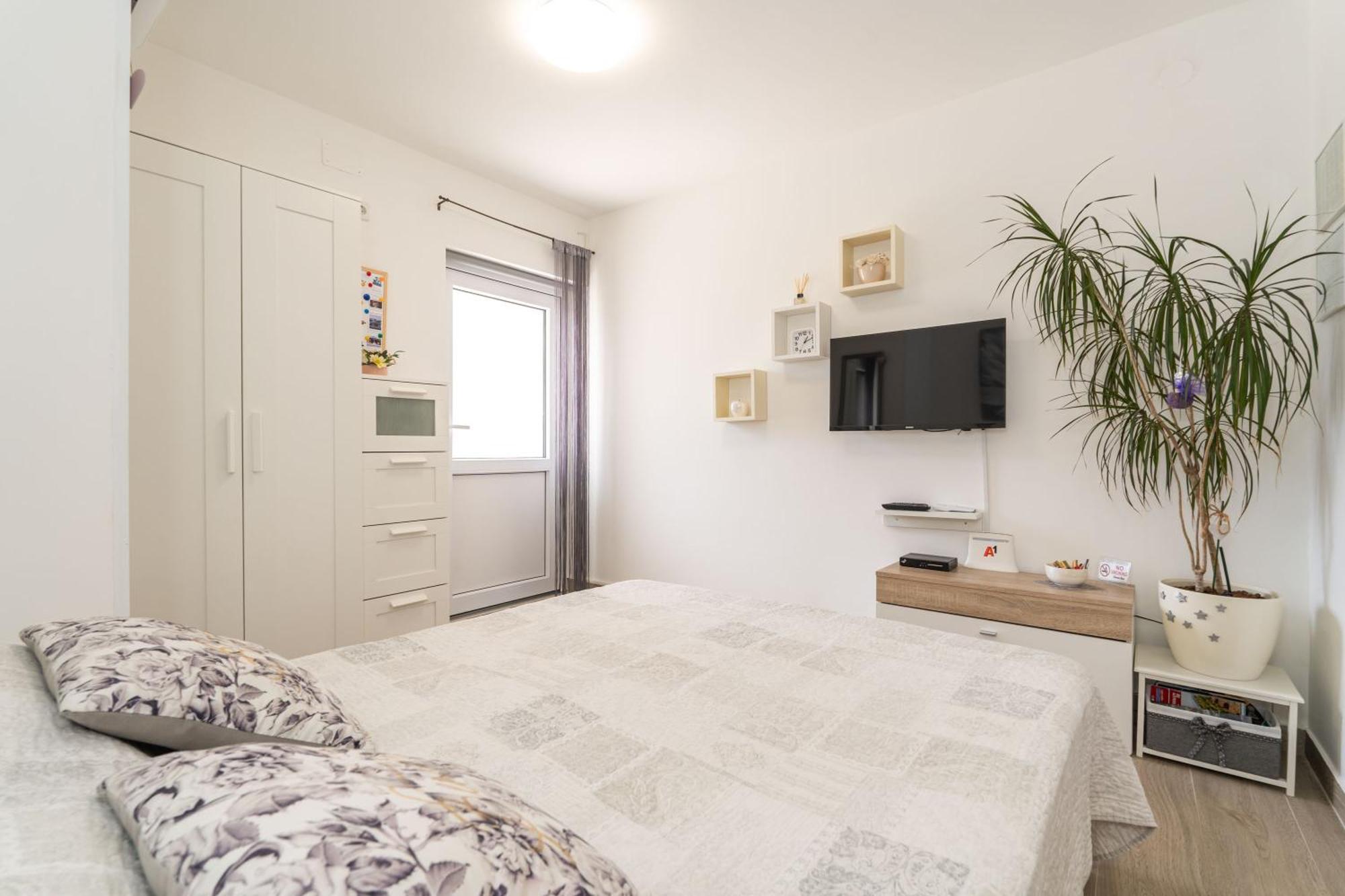 Apartment Maro *